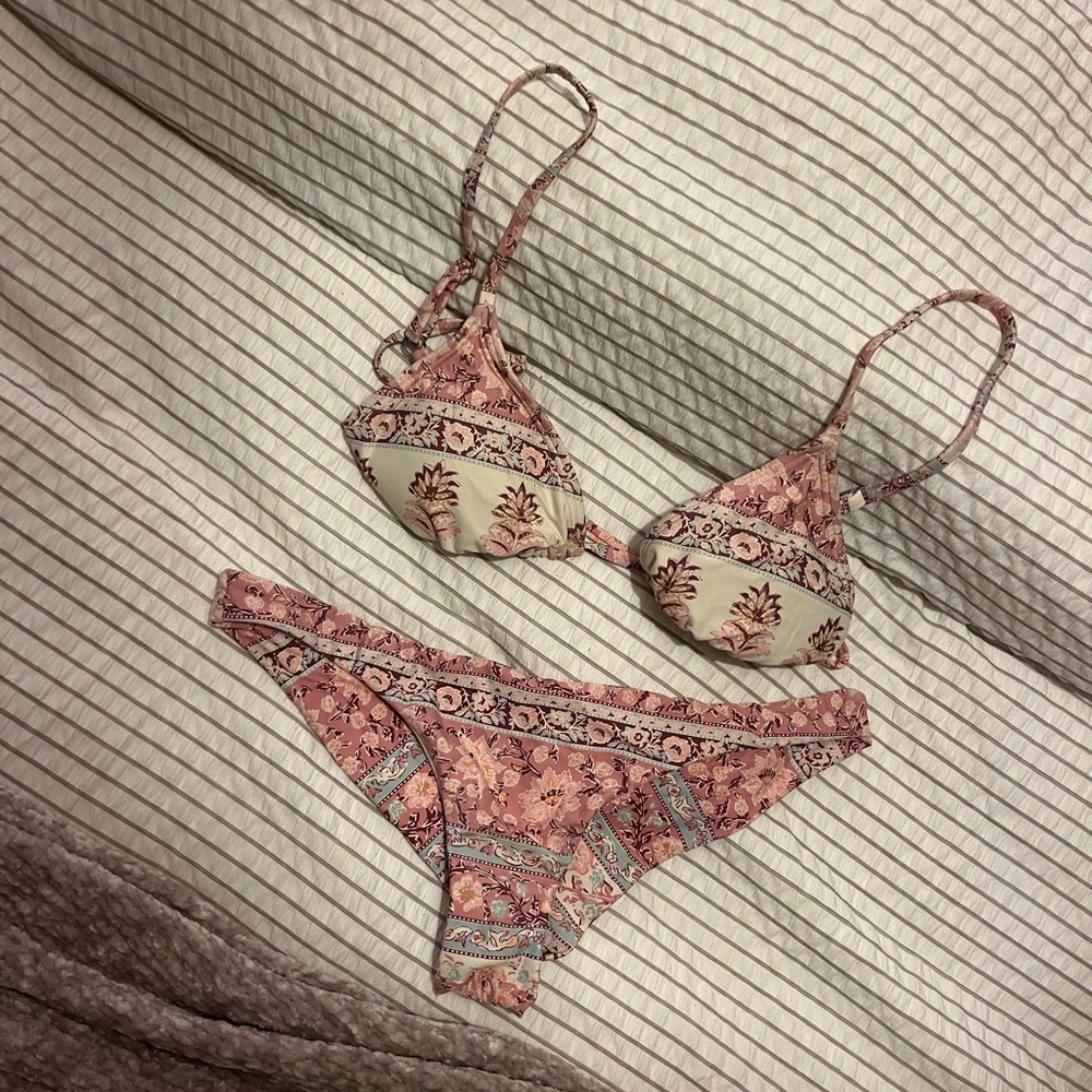 O'Neill Pink and Cream Floral Bikini